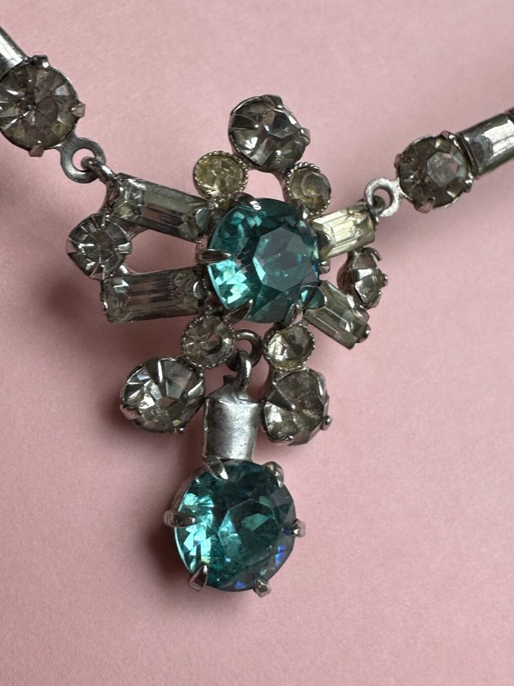 Vintage 1950s Aqua Blue Rhinestone Choker Necklace Silver Tone 15.5”